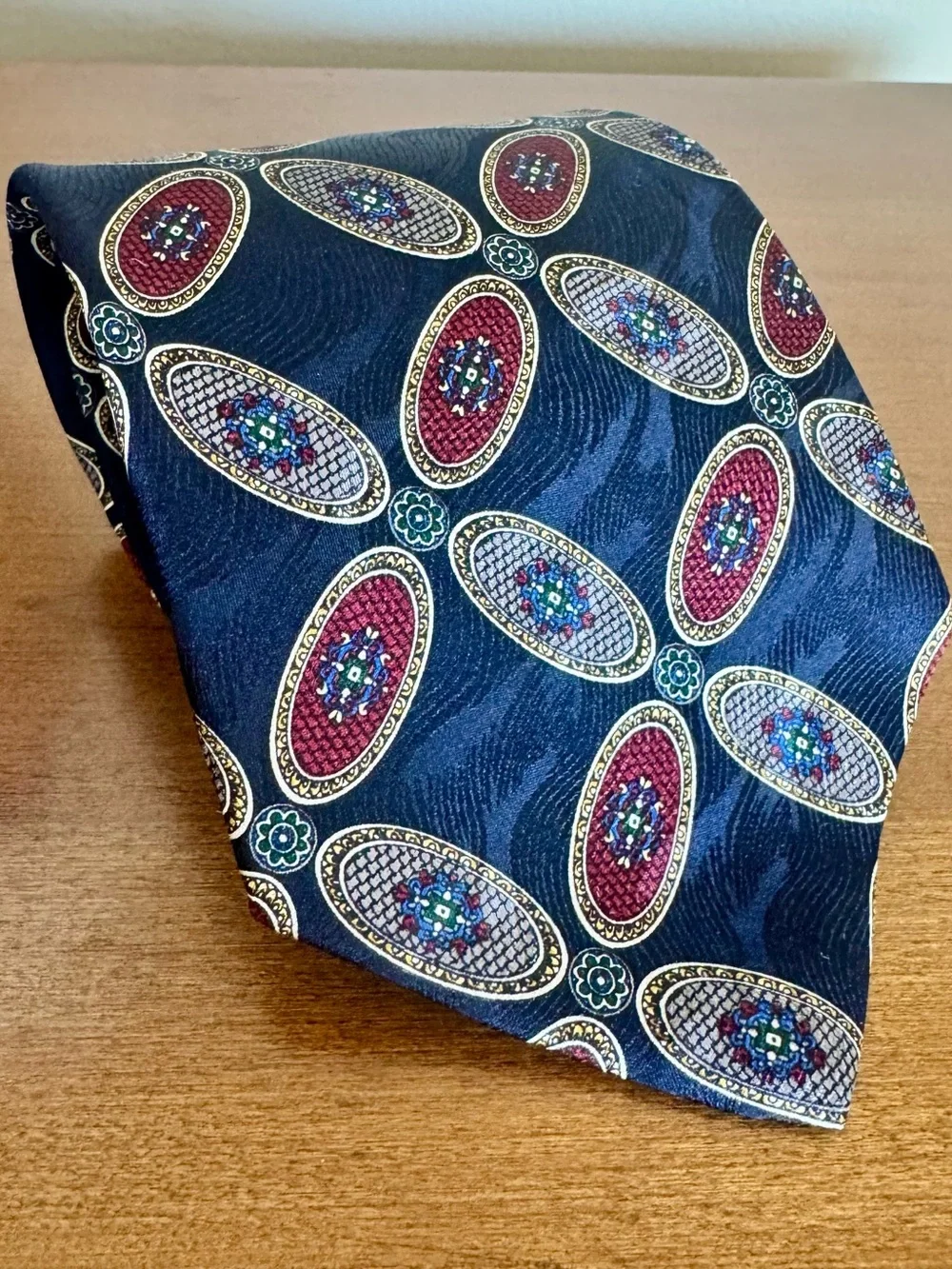 Enrico Guccini Men’s necktie 100 % Silk Navy Retro Print Suit Extra Long Length